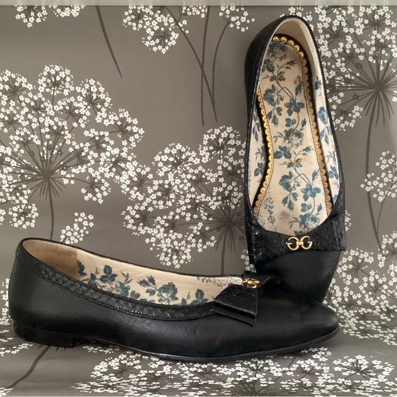 Gucci Shoes - Rare Gucci Yva Black Leather and Snakeskin Flats, Size 36.5